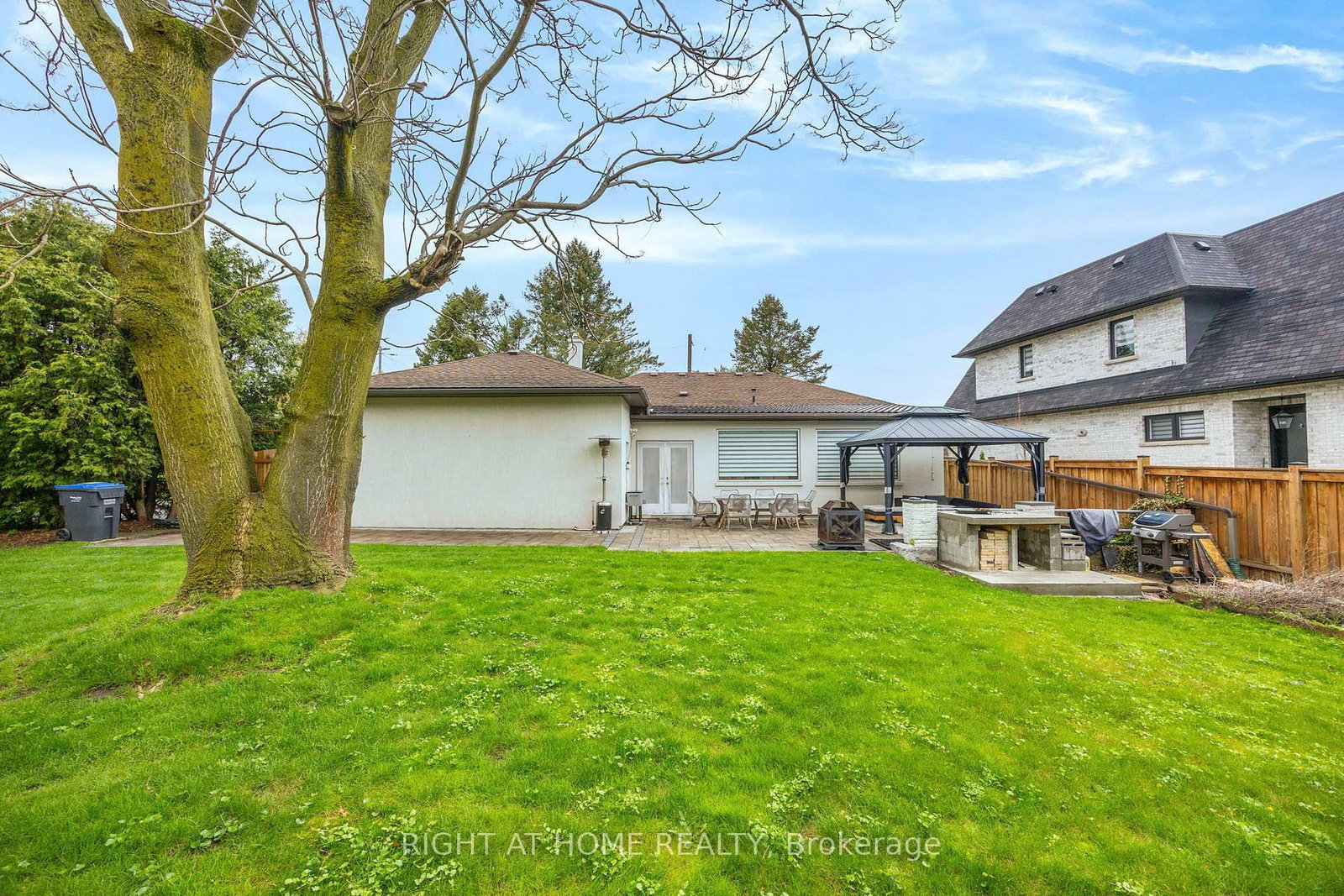 1565 Kipper Avenue • Mississauga, ON photo 39