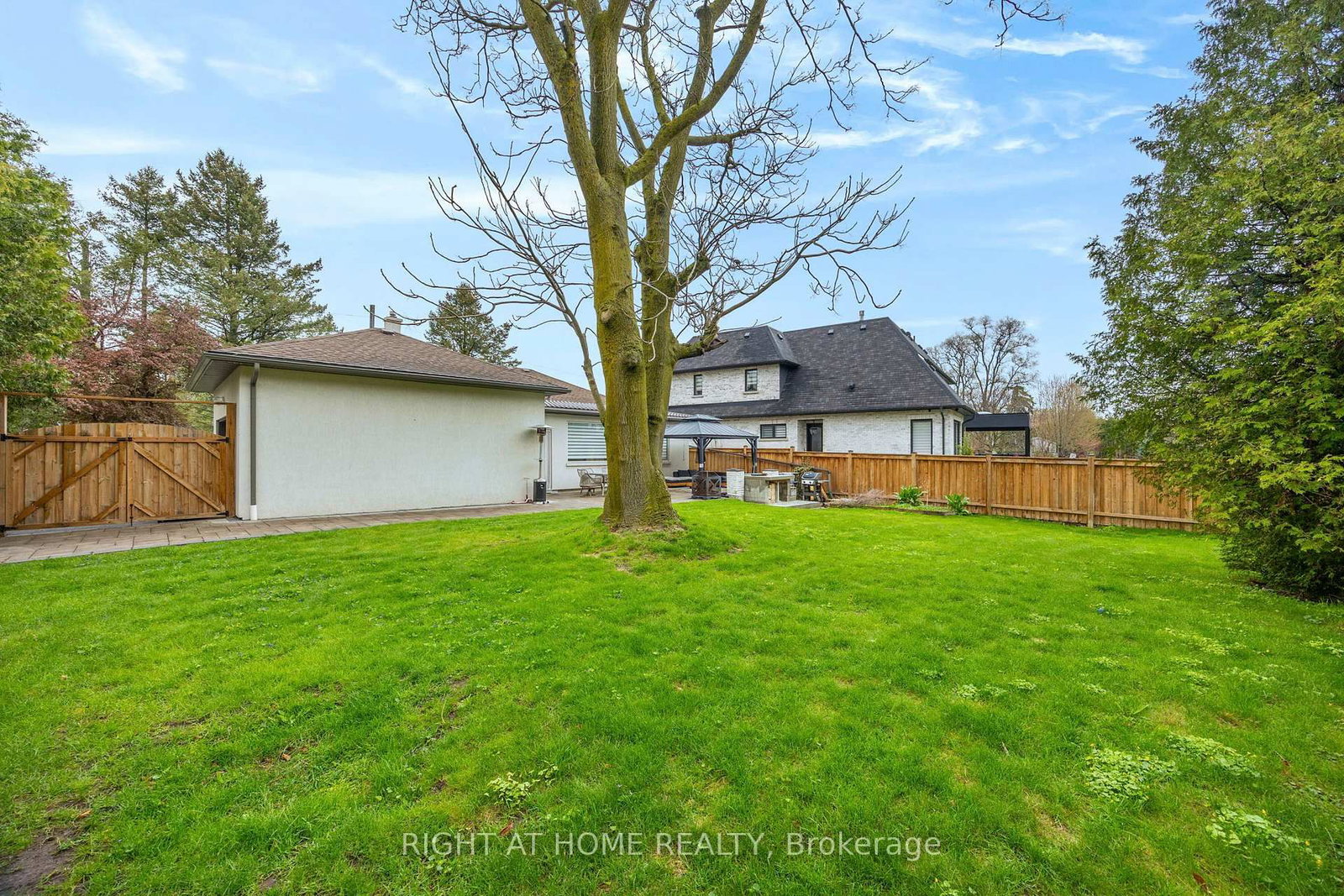 1565 Kipper Avenue • Mississauga, ON photo 41
