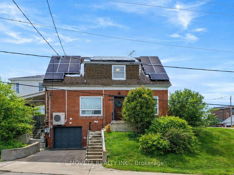 438 Silverthorn Ave, Toronto, M6M 3H5 | Image 2