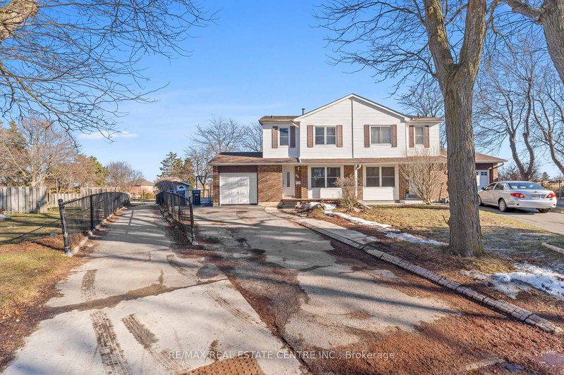 86 Judith Cres, Brampton, L6S 3J4 | Image 2