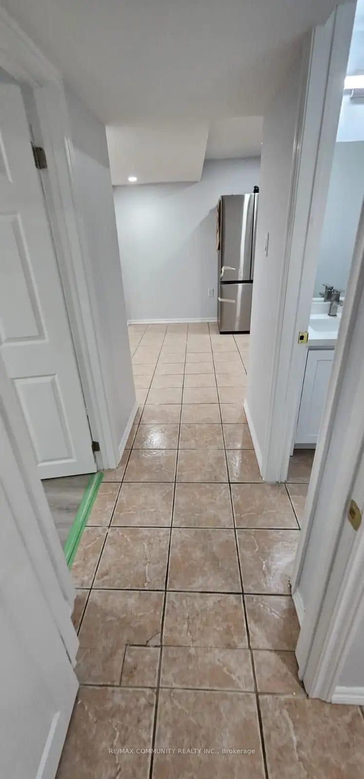 91 Vivians Cres, Brampton, L6Y 4V5 | Image 3