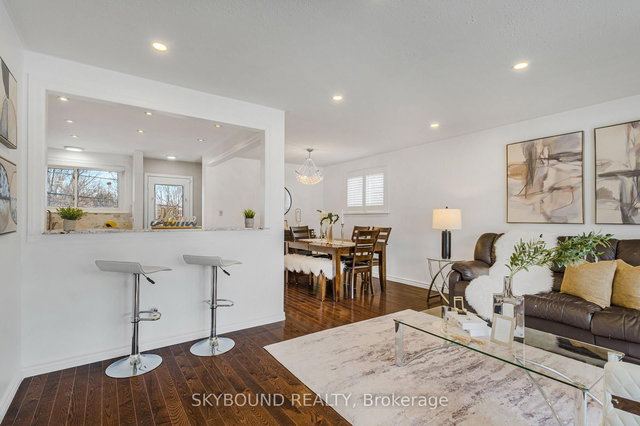 11 Addington Crescent