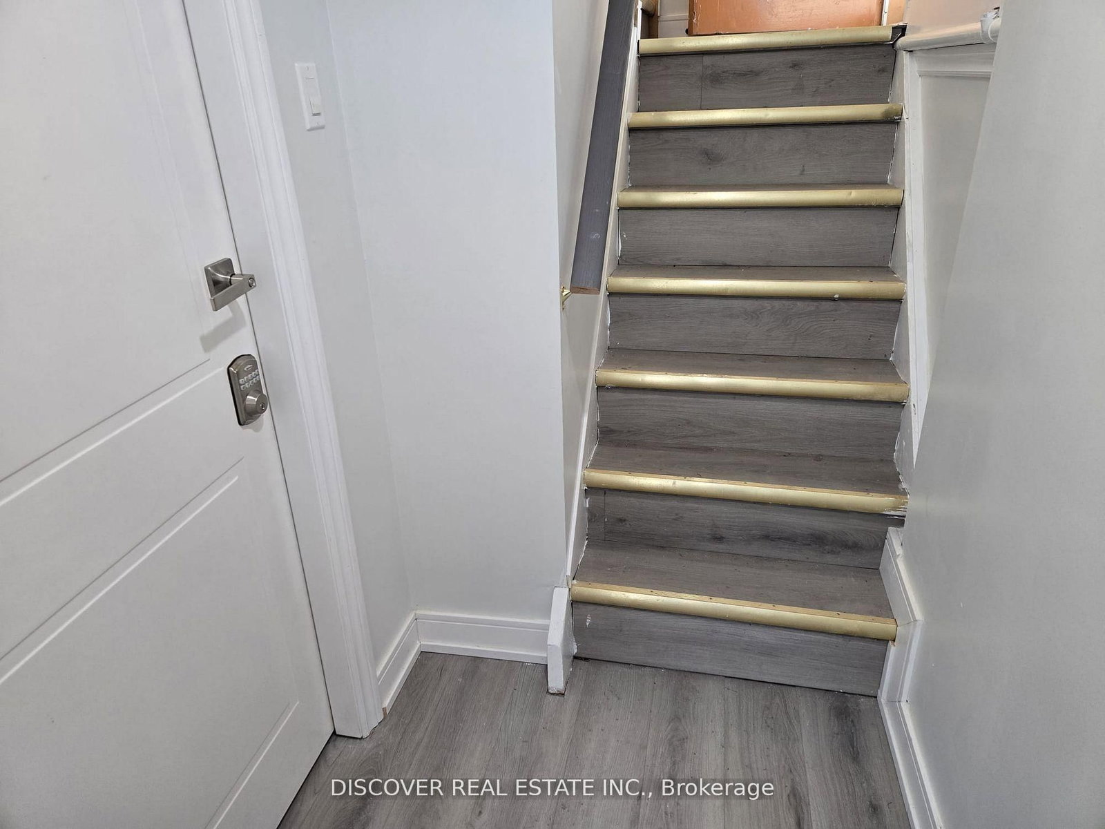 186 Floradale Drive, Unit 1 - Photo 17