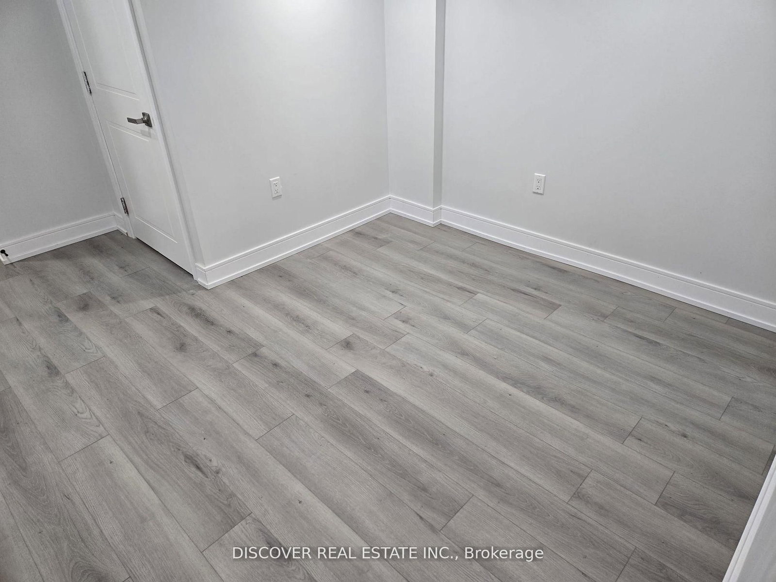 186 Floradale Drive, Unit 1 - Photo 8