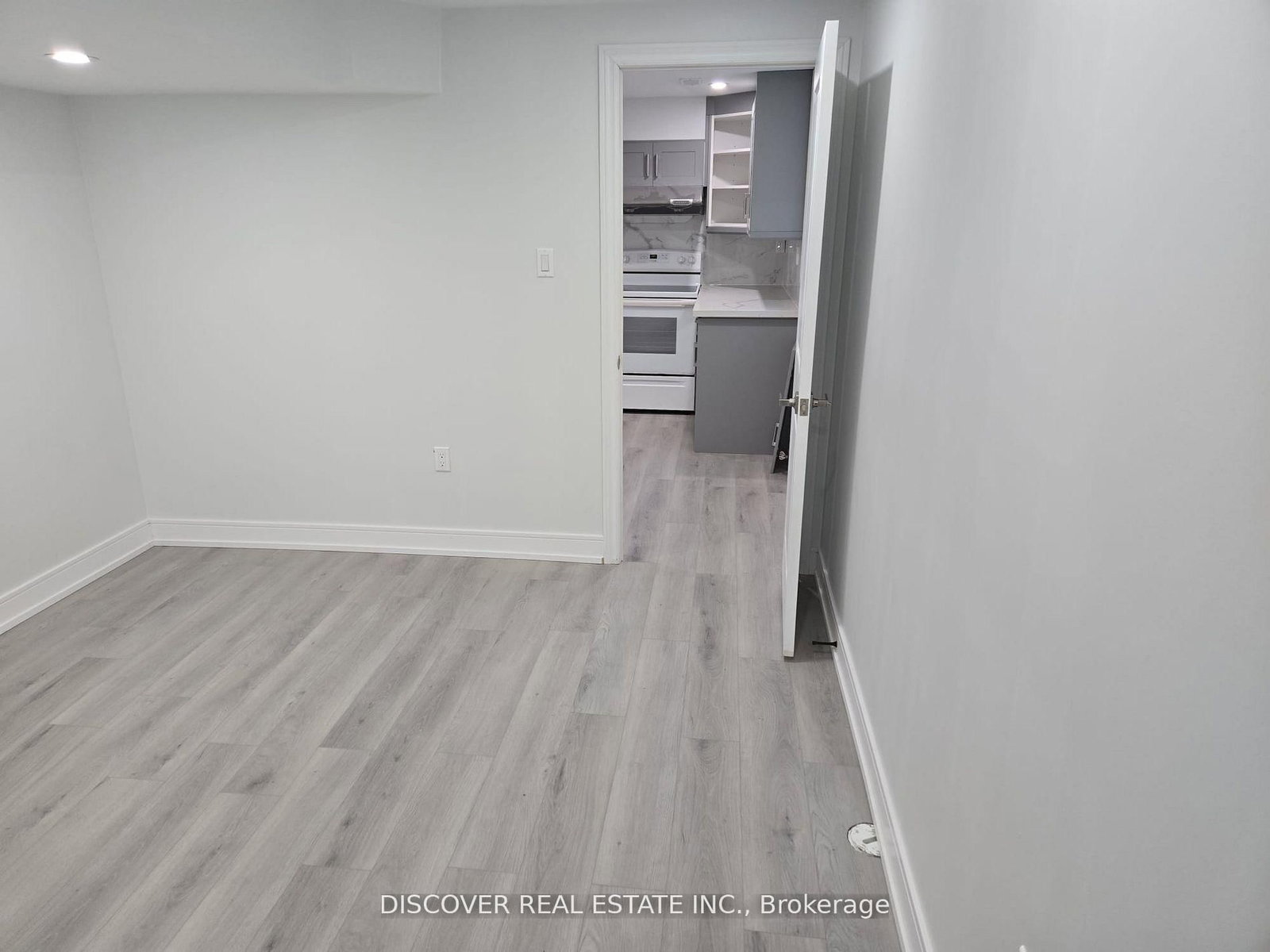 186 Floradale Drive, Unit 1 - Photo 9