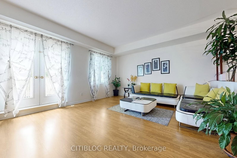 13 - 3029 Finch Avenue W