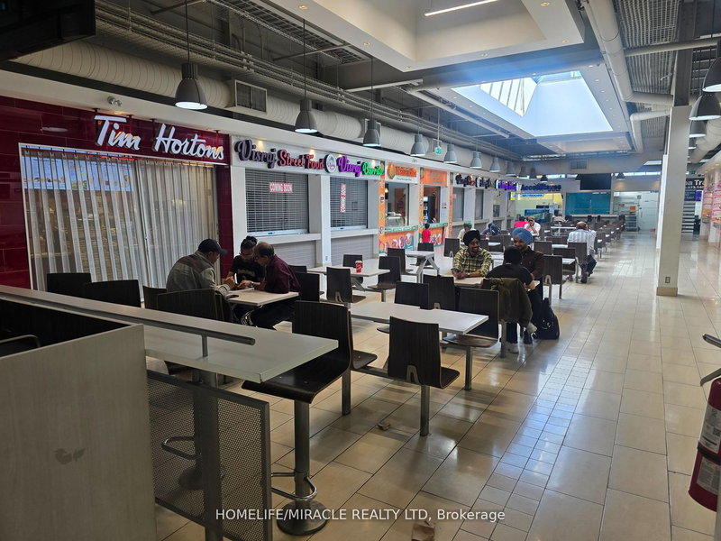 7205 Goreway Dr, Mississauga, L4T 0B4 | Image 3