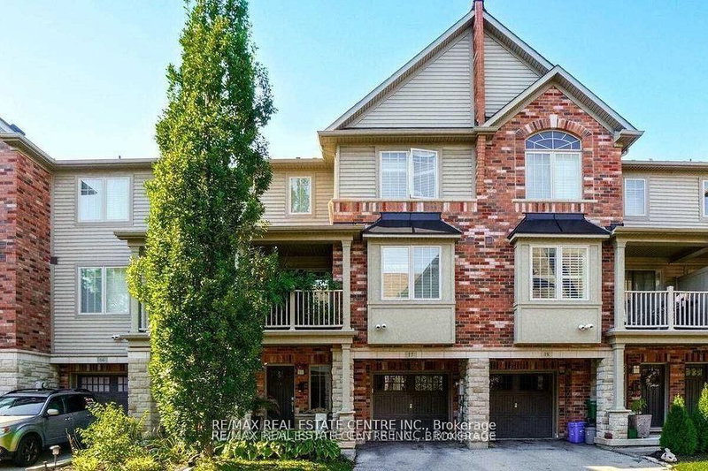 17 - 362 Plains Rd E, Burlington, L7T 0A4 | Image 2