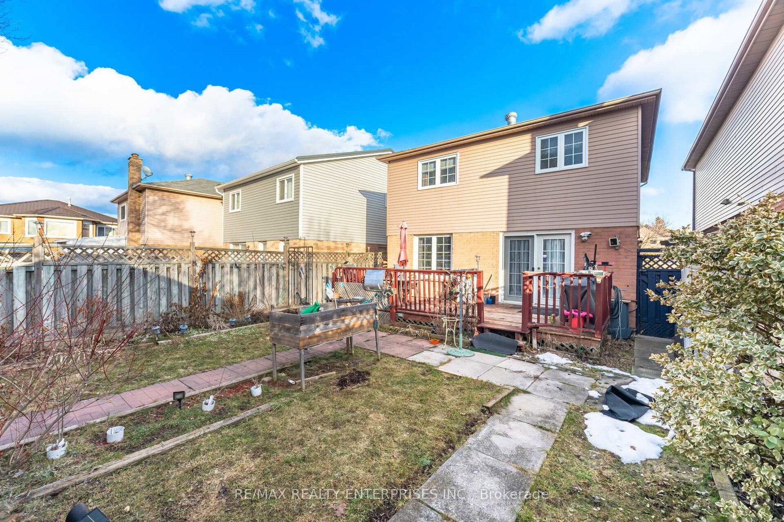 Detached House for sale at 54 Niagara Place, Brampton, Ontario, L6S 4Y8 - Westgate - MLS: W12880562