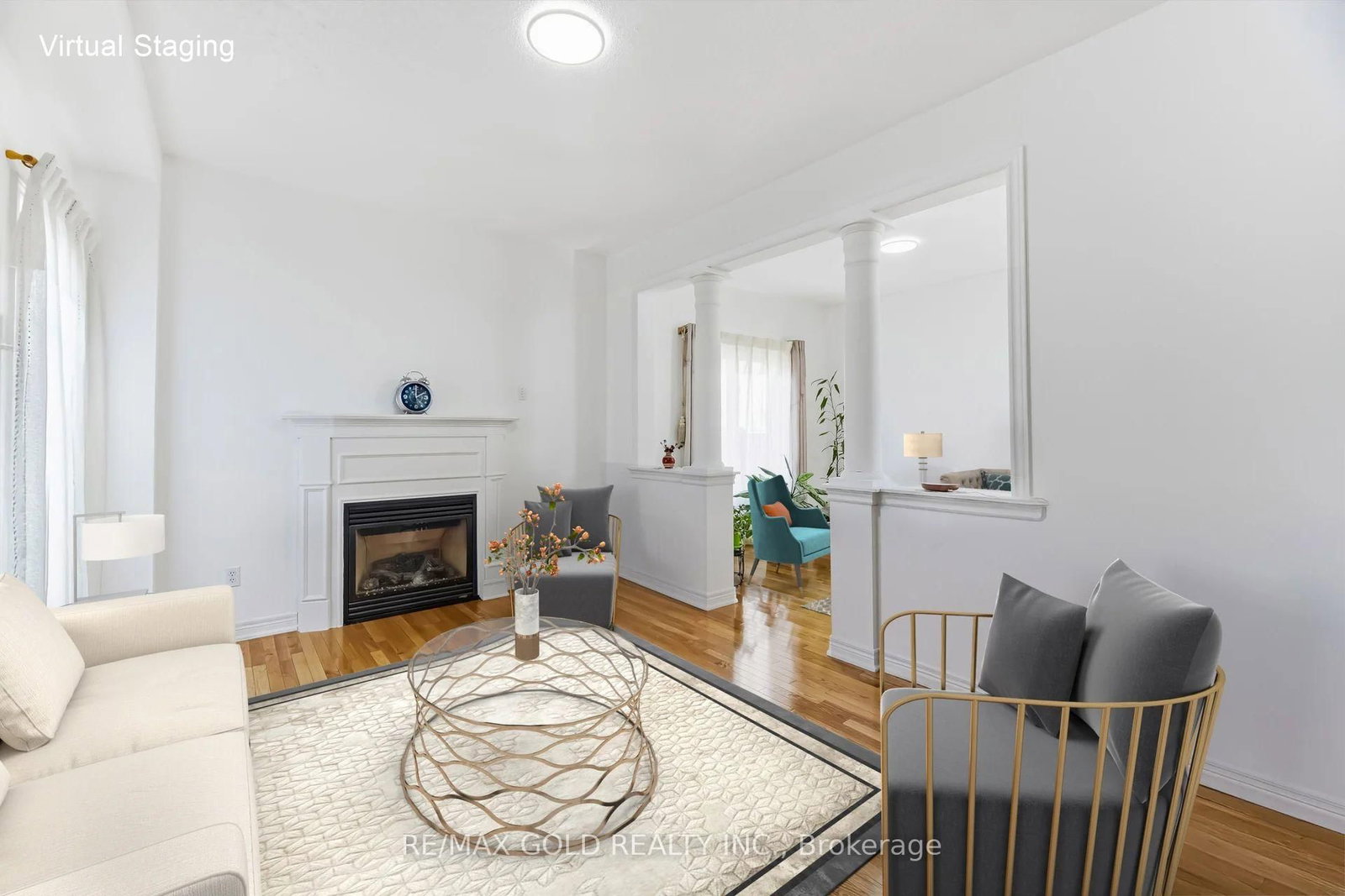 Listing Image 4