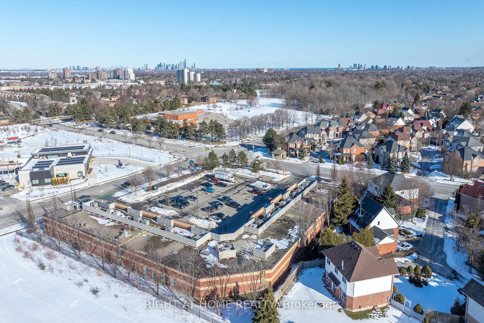 3899 Trelawny Circle, Unit 13 - Photo 20