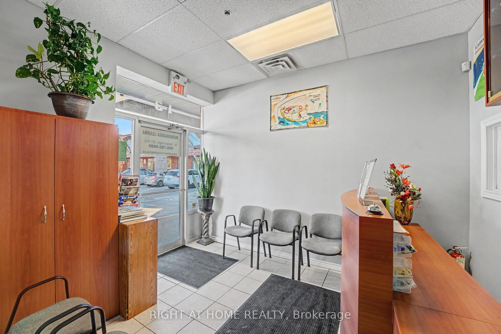 3899 Trelawny Circle, Unit 13 - Photo 9