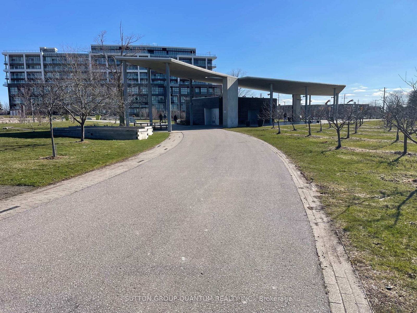 50 George Butchart Drive W, Unit 425 - Photo 22