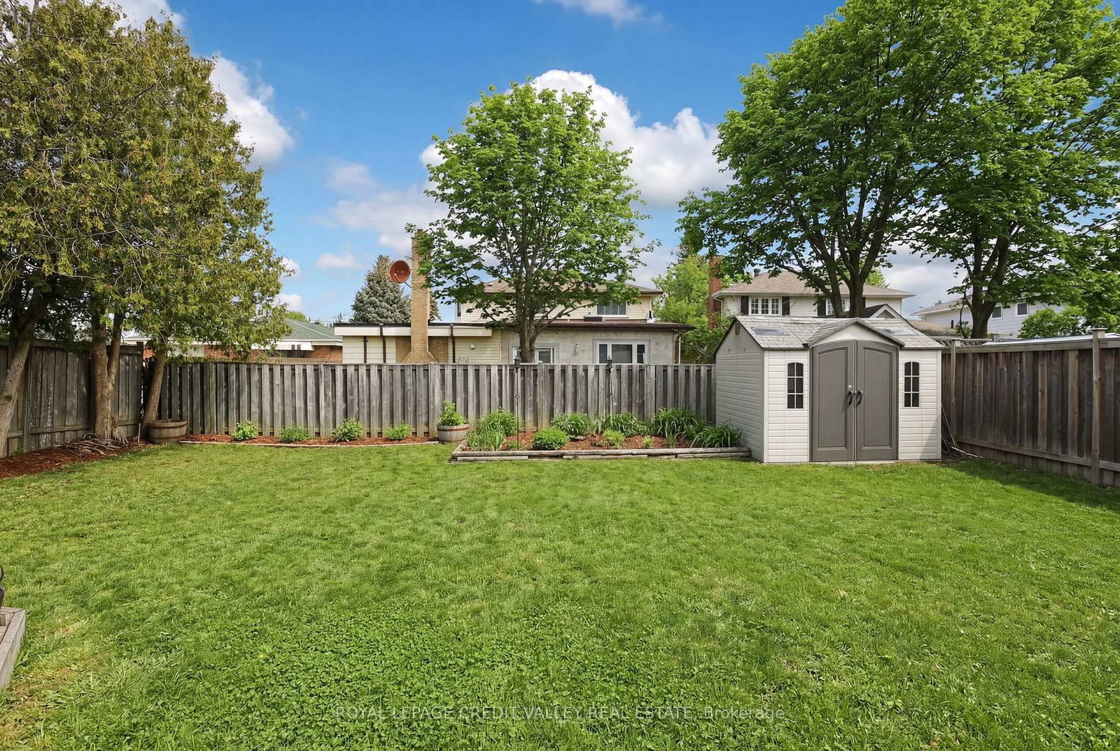 Detached House for sale at 41 Staveley Crescent, Brampton, Ontario, L6W 2S1 - Brampton East - MLS: W12880886