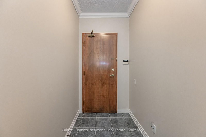 409 - 60 Old Mill Rd, Oakville, L6J 7V9 | Image 2