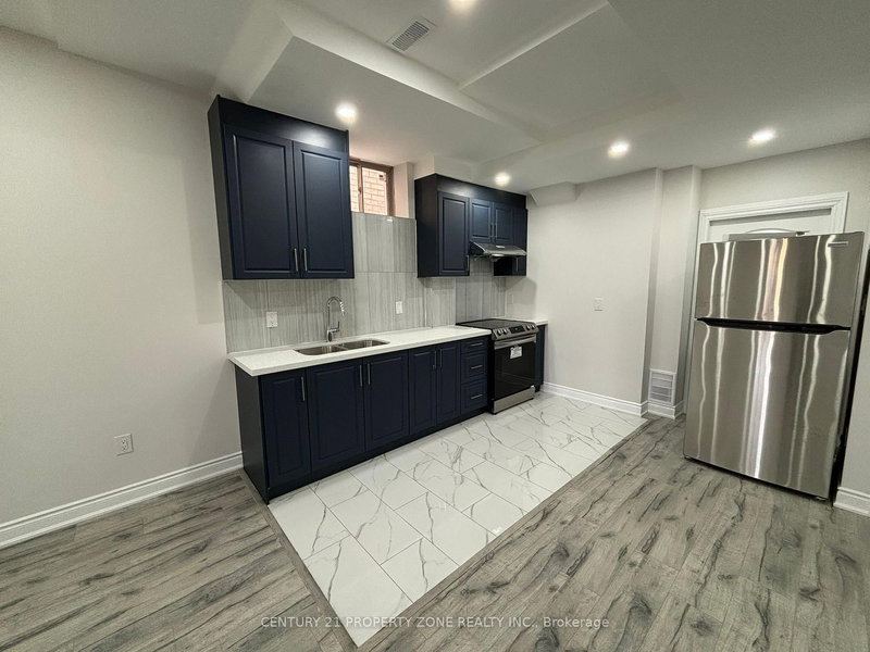 BSMT - 61 Hawtrey Rd, Brampton, L7A 5B3 | Image 2