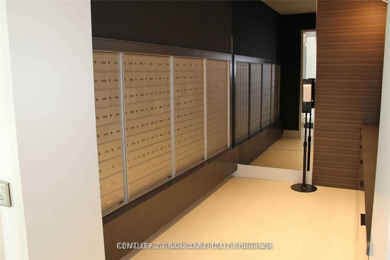 1112 - 10 De Boers Dr, Toronto, M3J 0H1 | Image 3