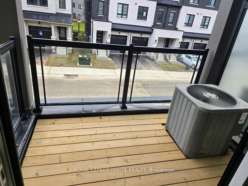 5939 Saigon St, Mississauga, L5V 0E9 | Image 3