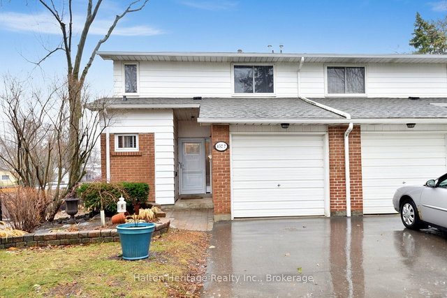 Unit 7 - 457 Woodview Rd. Road