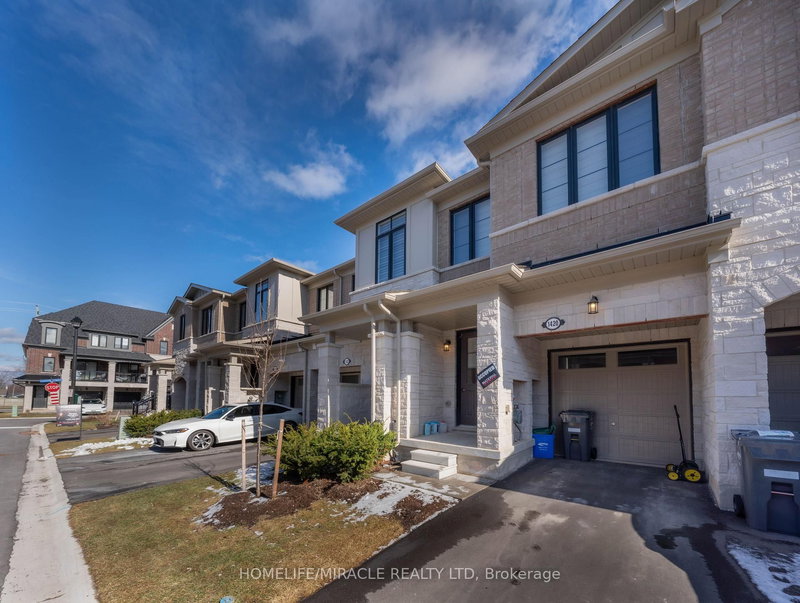1420 Oakmont Common, Burlington, L7P 0V8 | Image 2