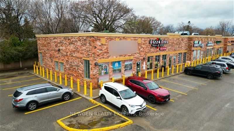 29 - 145 Clarence St N, Brampton, L6W 1T2 | Image 2