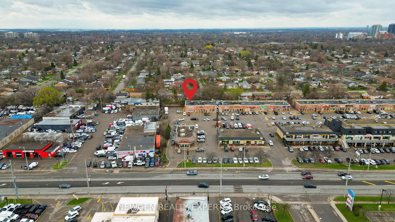 29 - 145 Clarence St N, Brampton, L6W 1T2 | Image 3