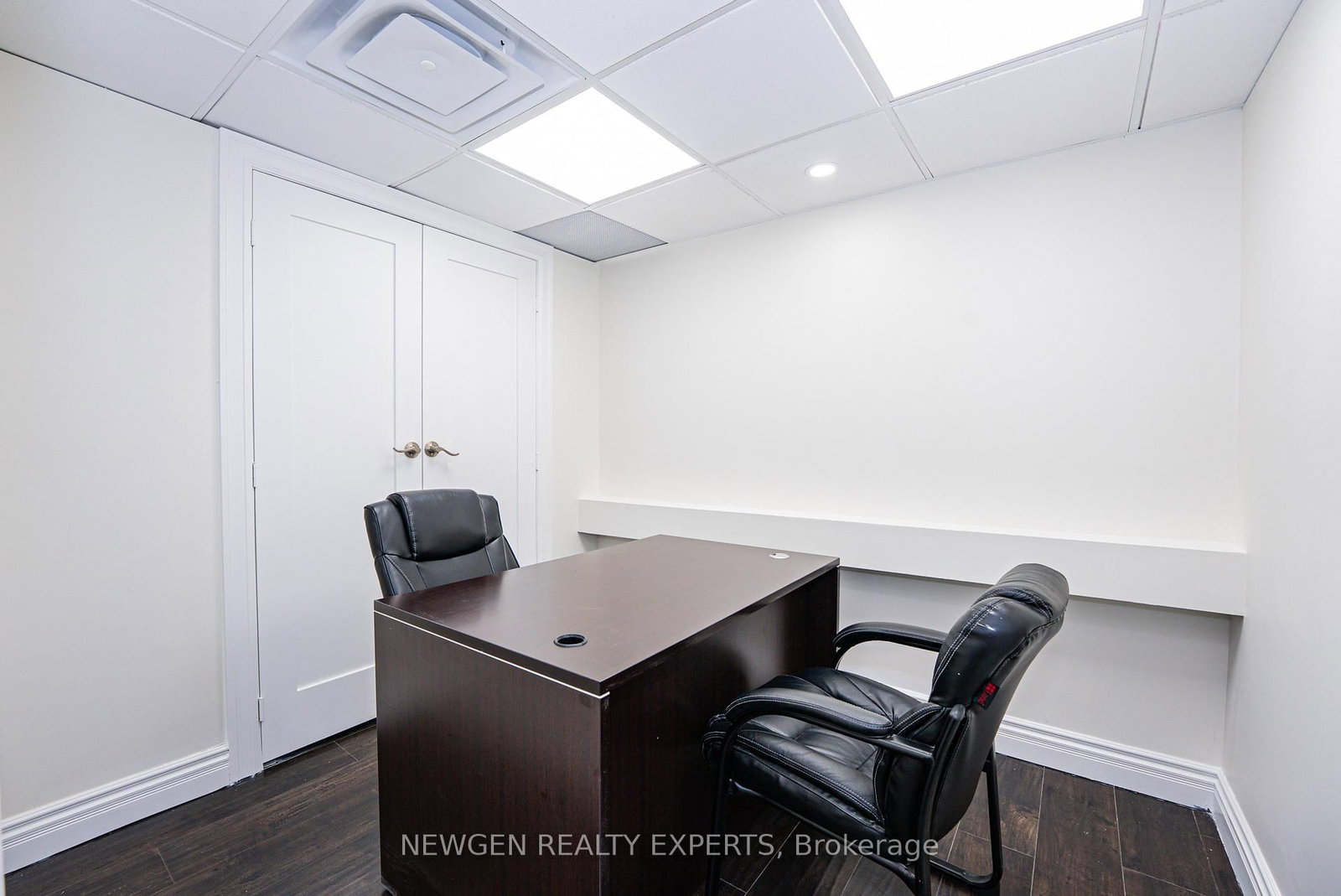 145 Clarence Street N, Unit 29 - Photo 39