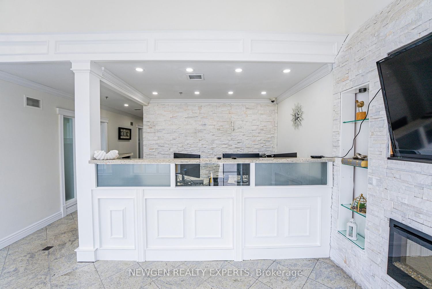 145 Clarence Street N, Unit 29 - Photo 4