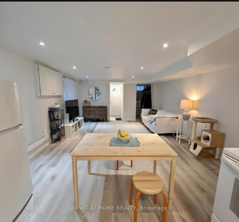 4 - 82 Indian Rd, Toronto, M6R 2V4 | Image 3