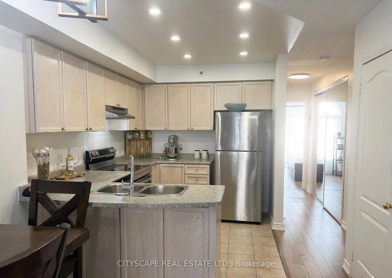 162 - 601 Shoreline Dr, Mississauga, L5B 4K1 | Image 3