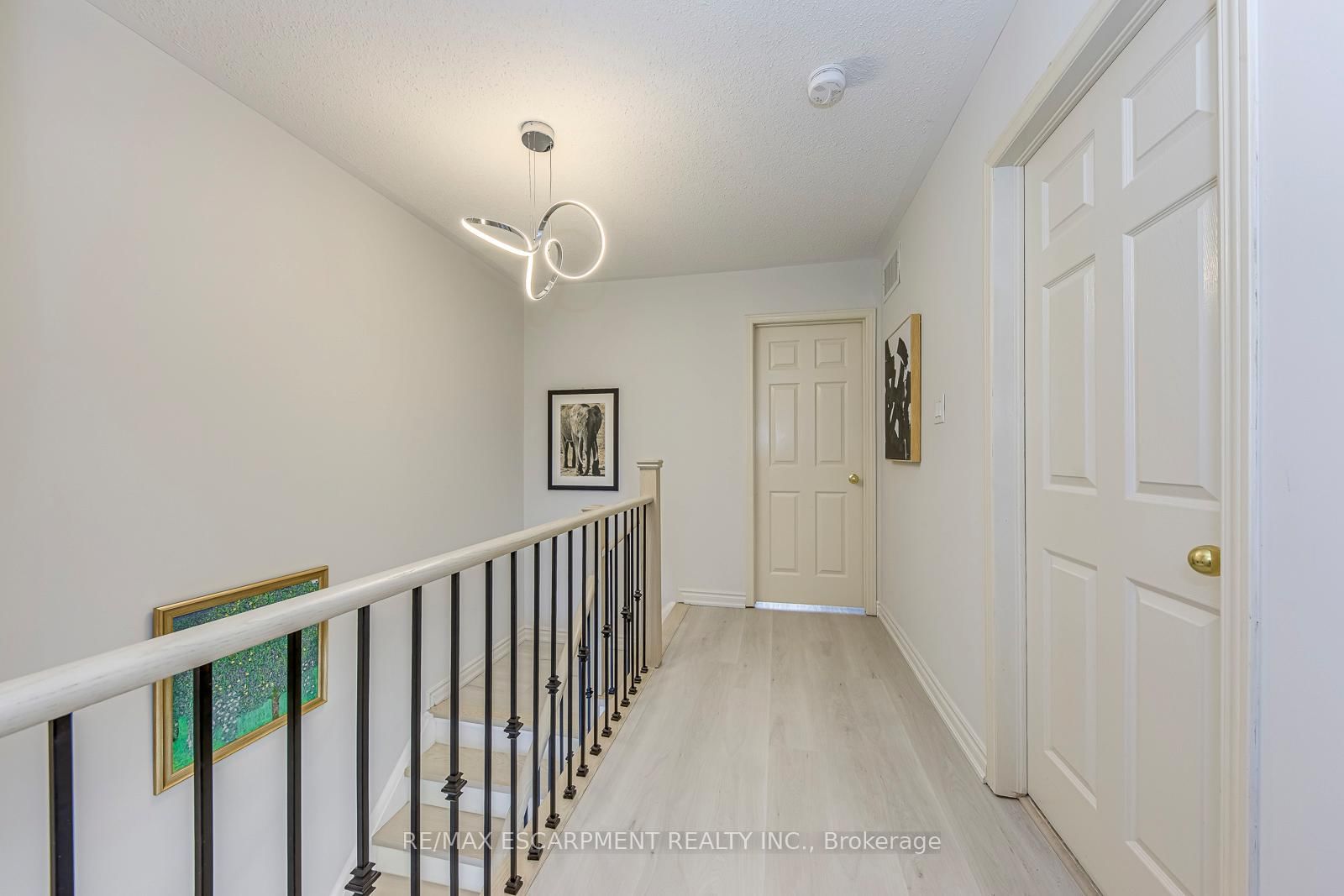 2468 Newcastle Crescent - Photo 15