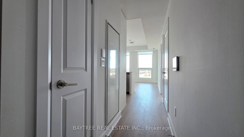 home for lease on 1906-3240 William Coltson Avenue