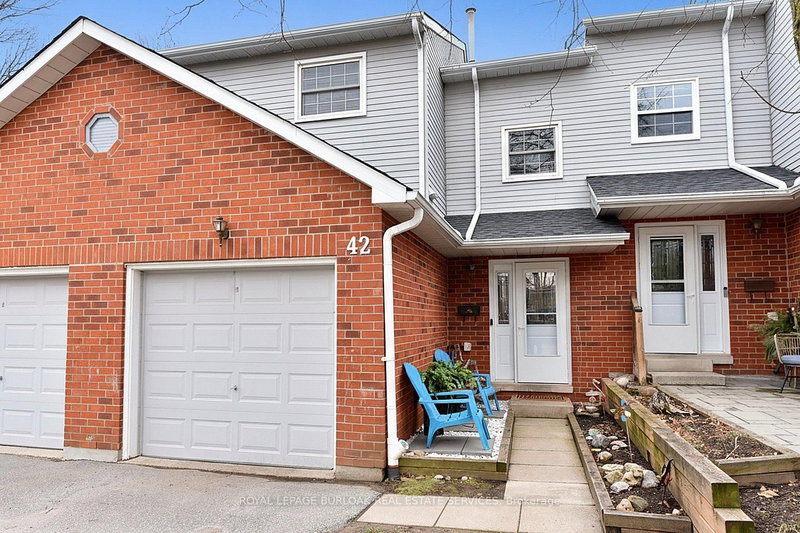 42 - 2065 Amherst Heights Crt, Burlington, L7P 4S1 | Image 2