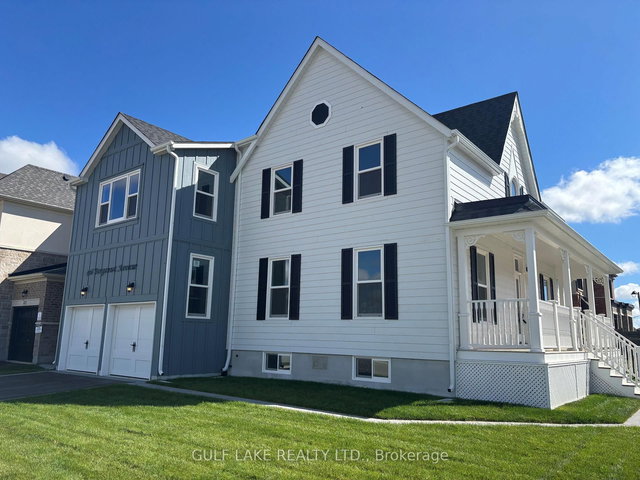 416 Bergamot Avenue N