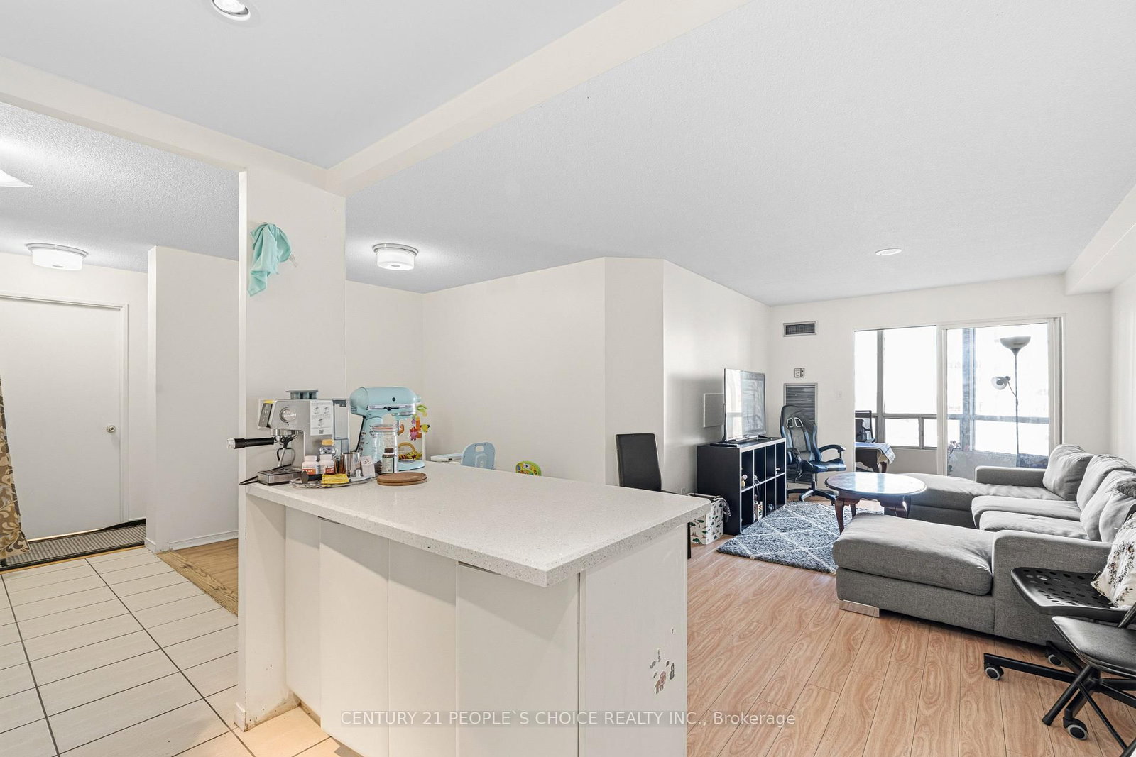 Condo for sale at 1413-155 Hillcrest Avenue, Mississauga, Ontario, L5B 3Z2 - Cooksville - MLS: W12884194