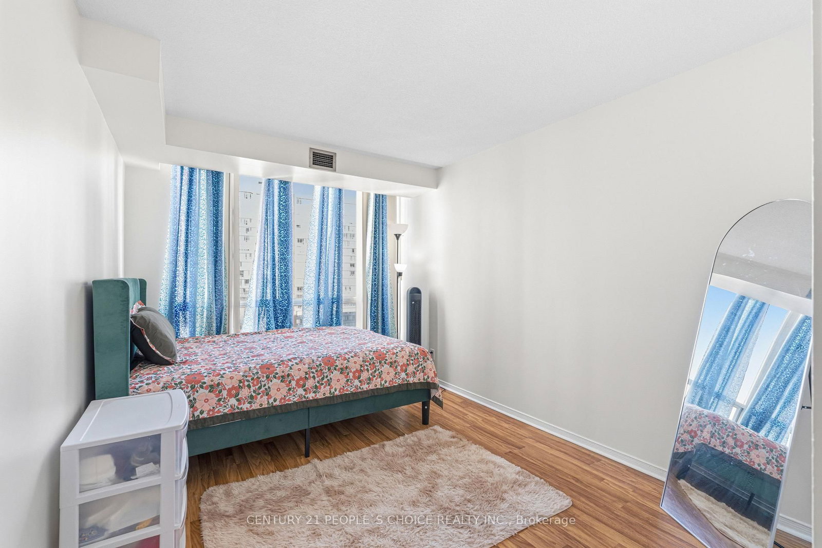 Condo for sale at 1413-155 Hillcrest Avenue, Mississauga, Ontario, L5B 3Z2 - Cooksville - MLS: W12884194