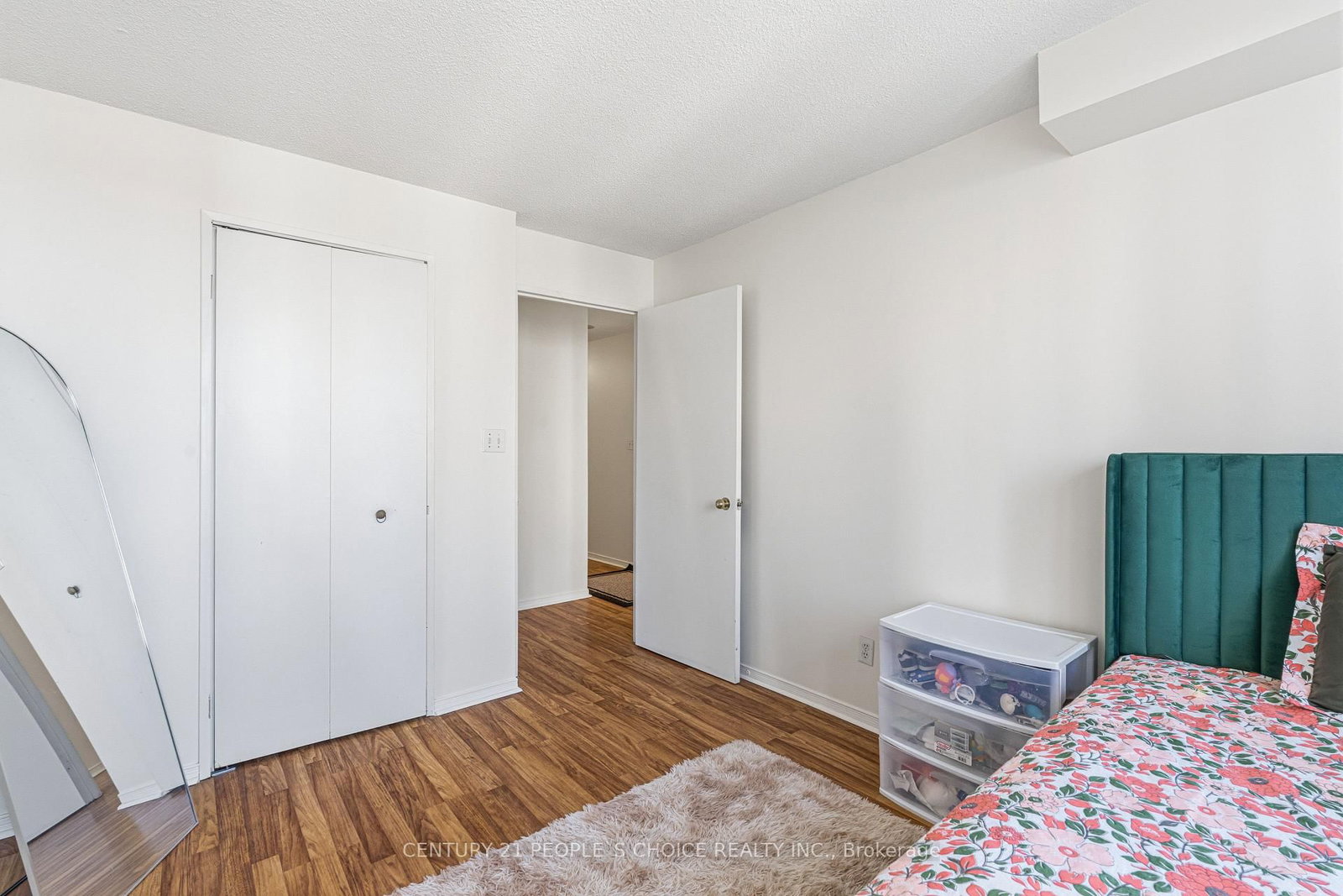 Condo for sale at 1413-155 Hillcrest Avenue, Mississauga, Ontario, L5B 3Z2 - Cooksville - MLS: W12884194