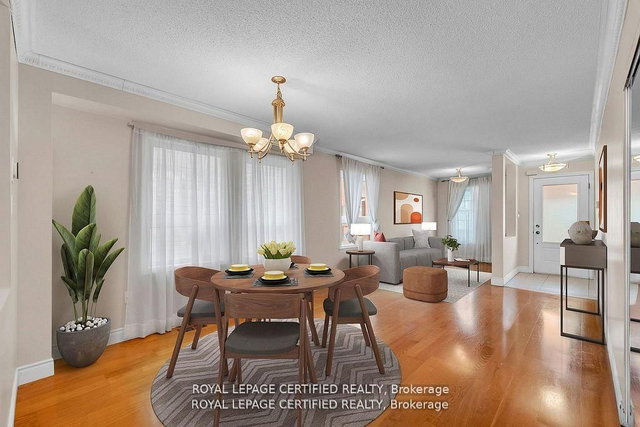 17 Chestermere Crescent