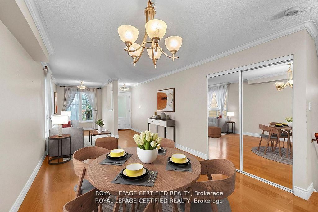 Detached House for sale at 17 Chestermere Crescent, Brampton, Ontario, L7A 2E8 - Fletcher's Meadow - MLS: W12884256