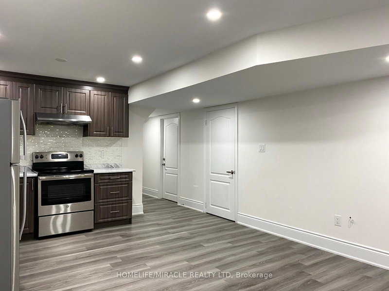 home for lease on 9 Belladonna Circle