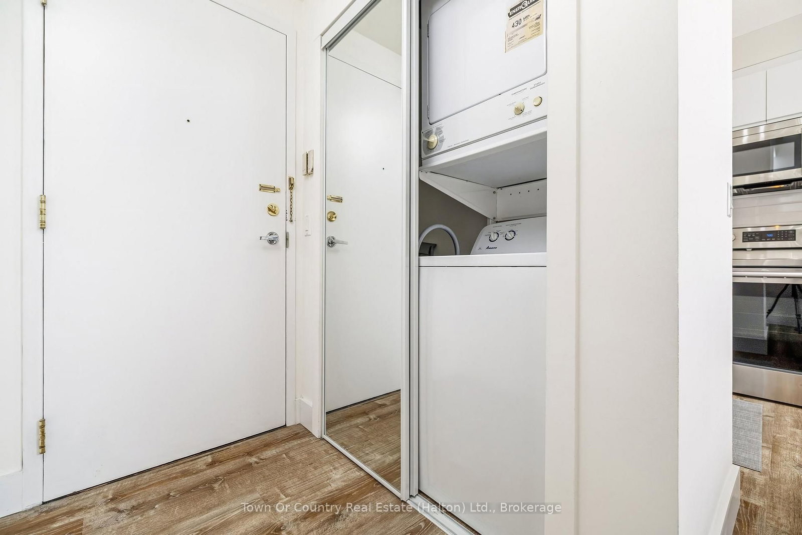 200 Burnhamthorpe Road E, Unit 1309 - Photo 15