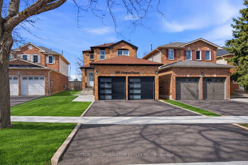 3403 Chartrand Cres, Mississauga, L5L 4C6 | Image 2