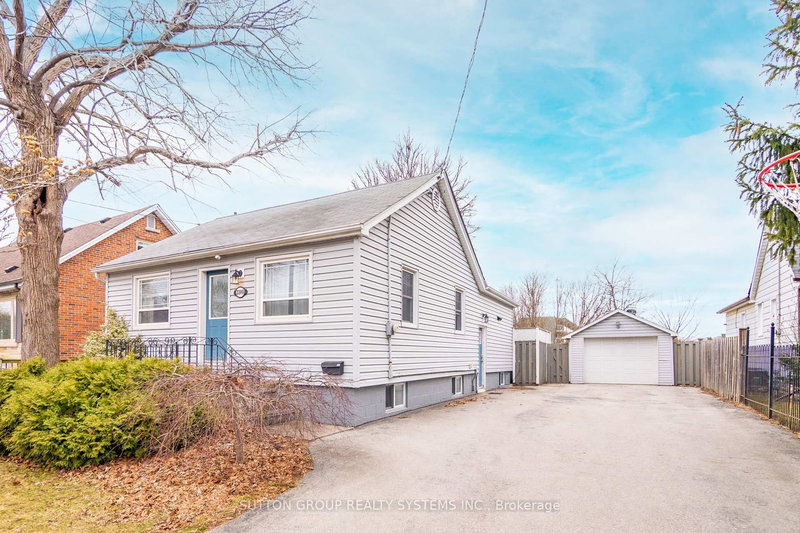 2399 Glenwood School Dr, Burlington, L7R 3R9 | Image 2