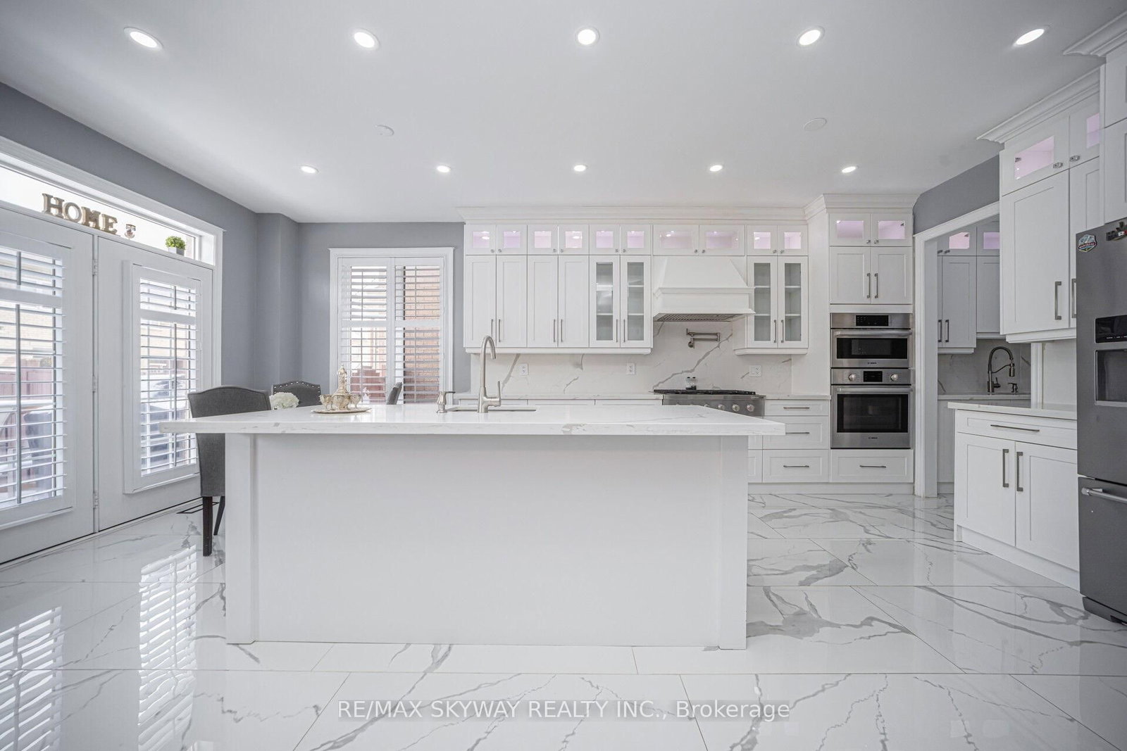 Detached House for sale at 44 Eaglesprings Crescent, Brampton, Ontario, L6P 2W2 - Bram East - MLS: W12884874