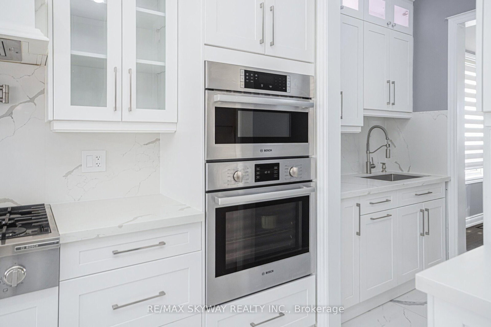 Detached House for sale at 44 Eaglesprings Crescent, Brampton, Ontario, L6P 2W2 - Bram East - MLS: W12884874