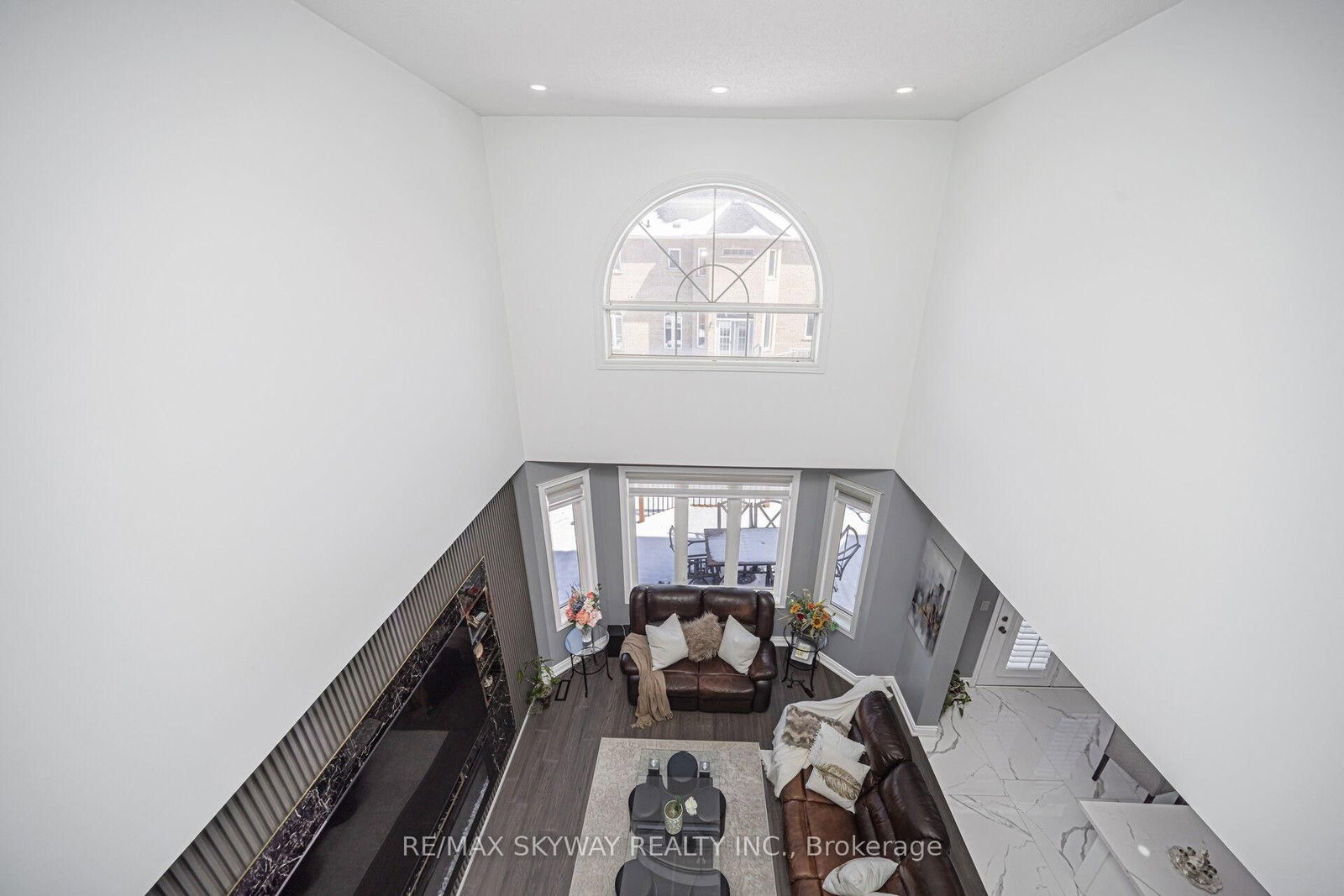 Detached House for sale at 44 Eaglesprings Crescent, Brampton, Ontario, L6P 2W2 - Bram East - MLS: W12884874