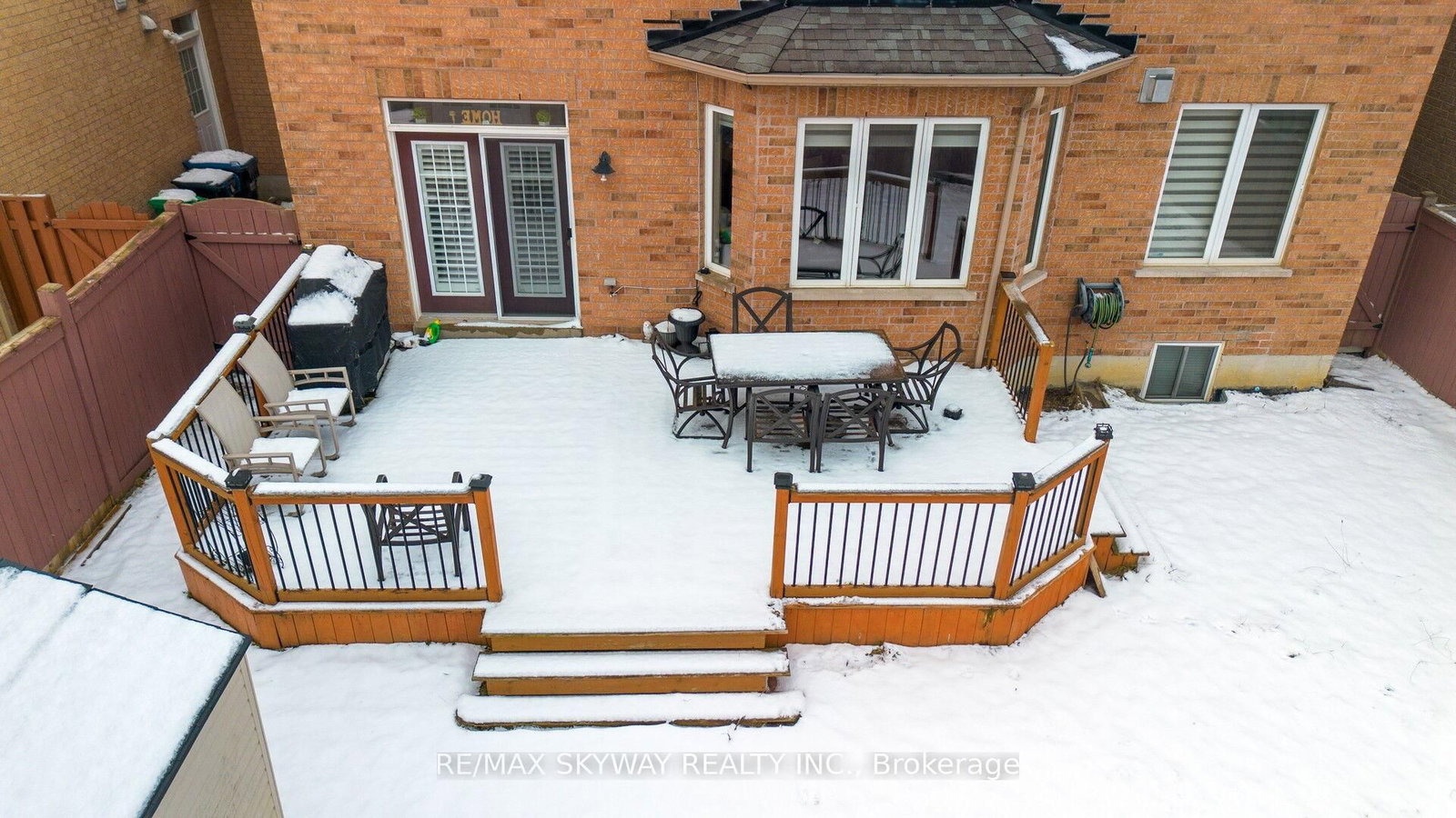 Detached House for sale at 44 Eaglesprings Crescent, Brampton, Ontario, L6P 2W2 - Bram East - MLS: W12884874