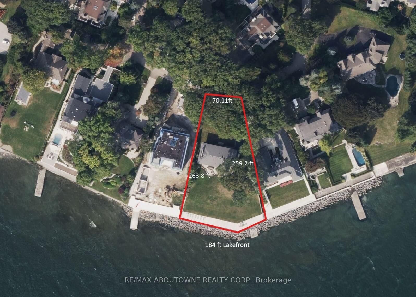 3 Ennisclare Drive • Oakville, ON photo 10