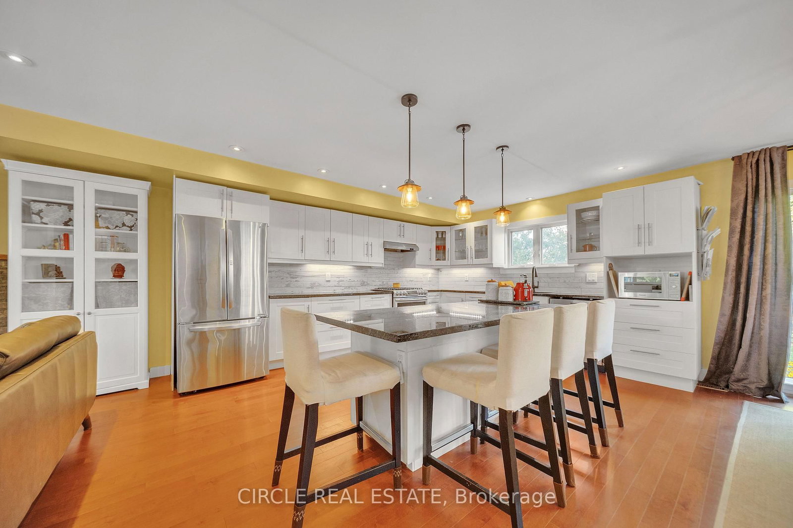 Detached House for sale at 1043 Shaw Drive, Mississauga, Ontario, L5G 3Z3 - Lakeview - MLS: W12885086