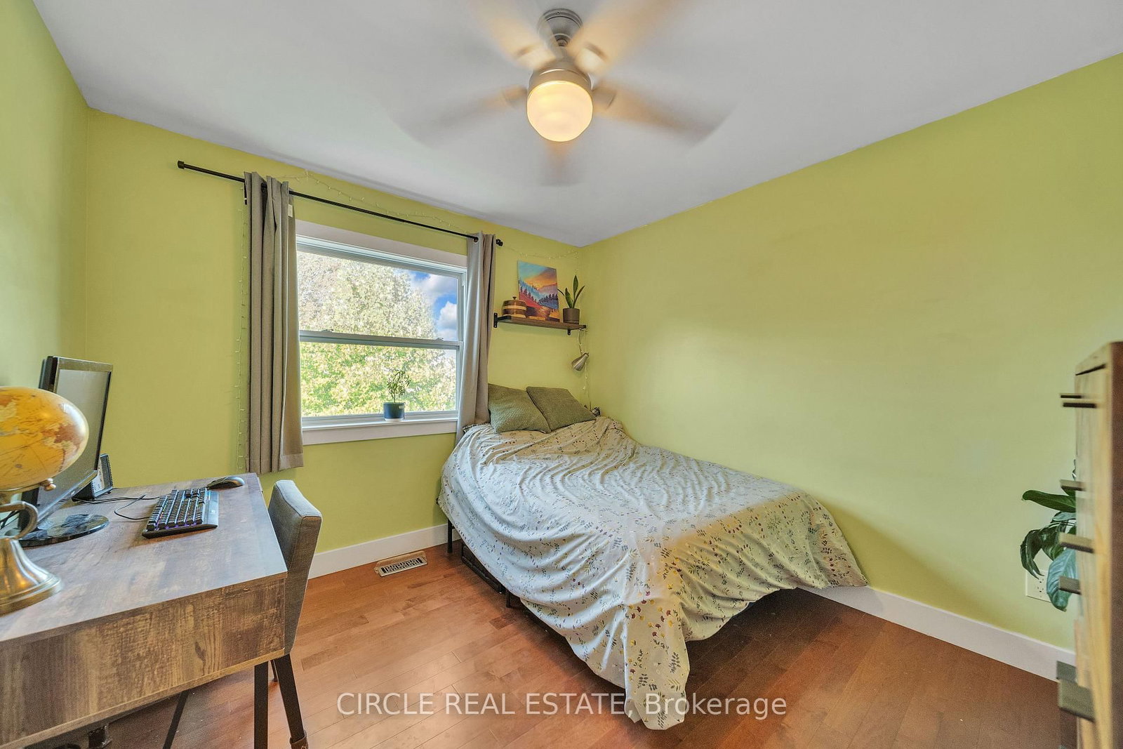 Detached House for sale at 1043 Shaw Drive, Mississauga, Ontario, L5G 3Z3 - Lakeview - MLS: W12885086